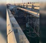 روسيا:حادث طارئ يوقف حركة المرور في جسر القرم
