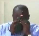 شاهد / وزير ماليّة النيجر يبكي خوفاً بعد منحه 48 ساعة للكشف عن اموال الدولة المسروقة