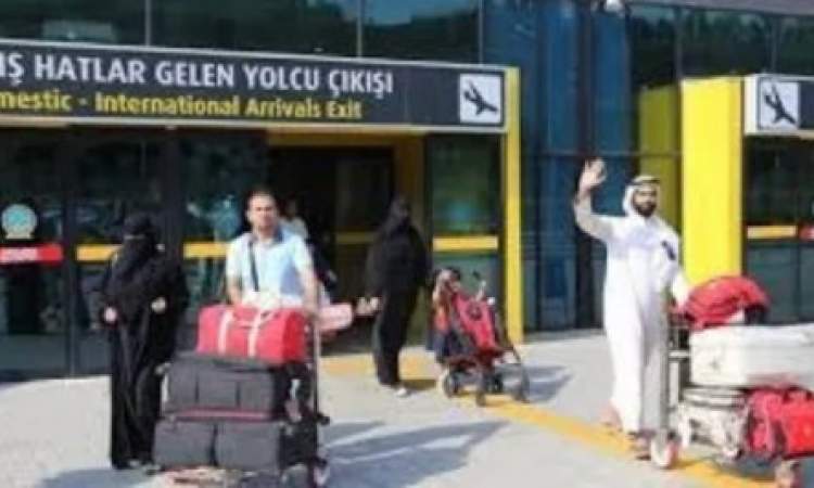 العرب يلغون حجوزاتهم إلى تركيا بنسبة 60%