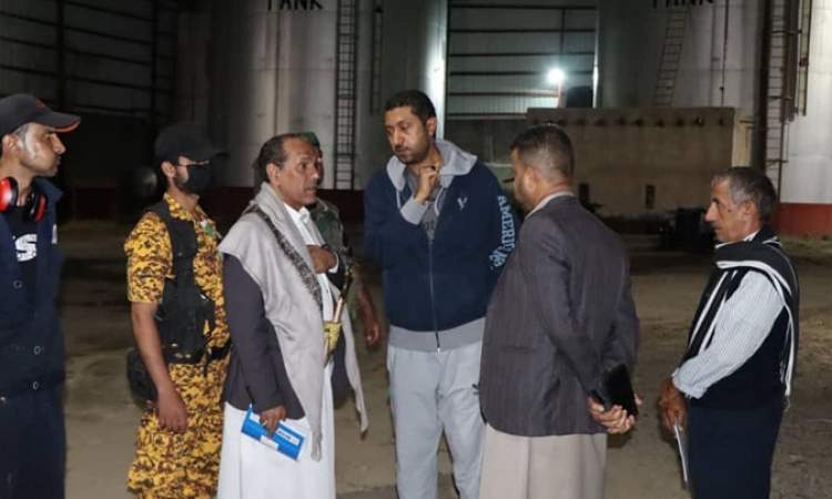 وزير الكهرباء يتفقد مركز التحكم بعصر ومحطة توليد صنعاء وطوارئ الأمانة