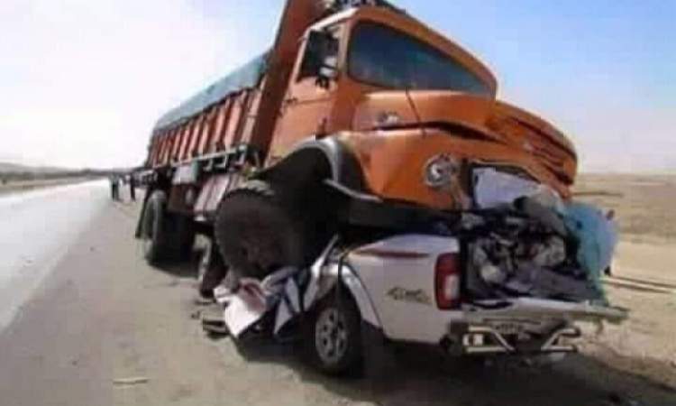 وفاة 8 مواطنين جميع ركاب باص بحادث مروع في المحويت
