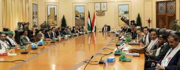 حكومة تصريف الأعمال تدعو لفتح باب الجهاد ودعم فلسطين