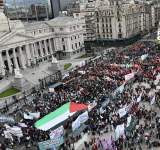 مظاهرات بالأرجنتين وتشيلي تضامنا مع غزة