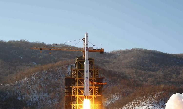 كوريا الشمالية تتعهد بإطلاق المزيد من الأقمار الصناعية 