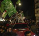 يديعوت: صعود لـ "حماس" وتراجع "فتح" في الضفة الغربية