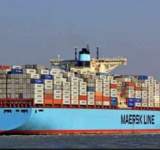 اكبر شركات شحن الحاويات في العالم توقف رحلاتها عبر البحر الاحمر 