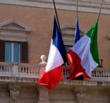 التايمز": غياب فرنسا وإيطاليا عن الضربات على اليمن كشف تصدع المجتمع الدولي