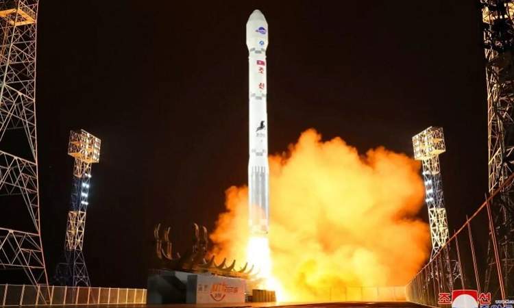 كوريا الجنوبية تعلن نجاح تجربة إطلاق صاروخ باليستي متوسط المدى 