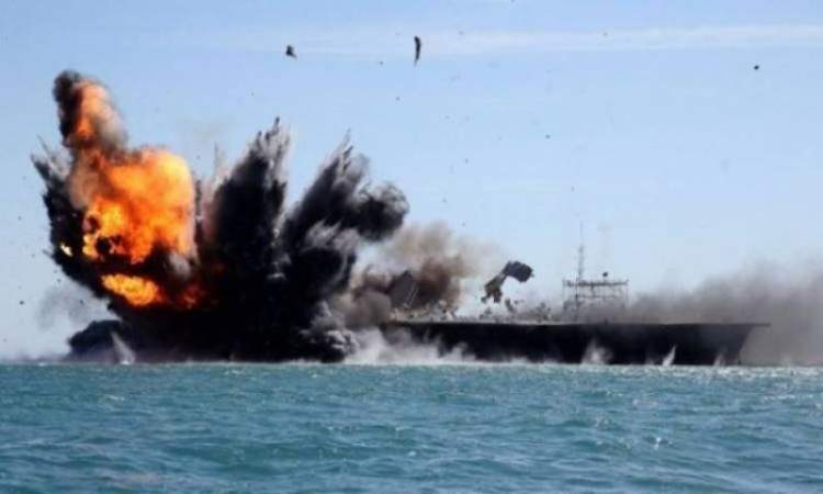 استهداف سفينة أمريكية في البحر الاحمر (فيديو)