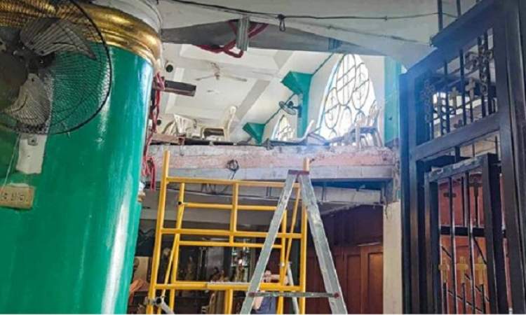 إصابة 34 شخصا جراء انهيار أرضية طابق في كنيسة بالفلبين