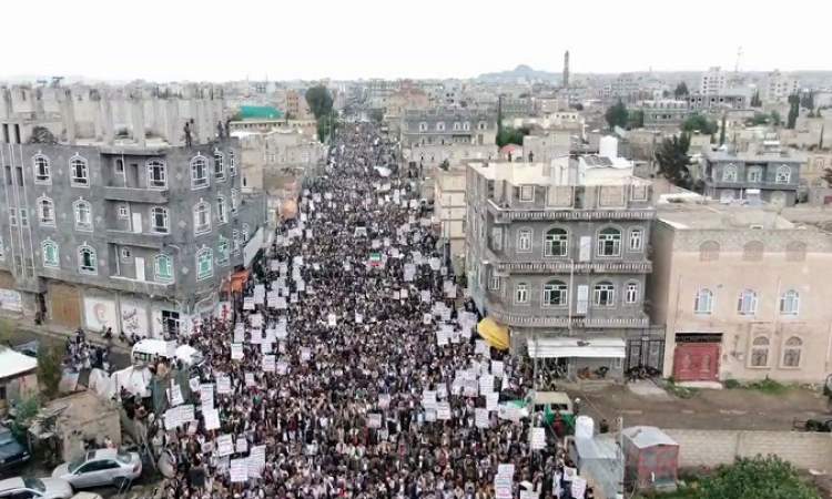 مسيرة جماهيرية بذمار تؤكداستمرار التعبئة والاستنفار لنصرة غزة